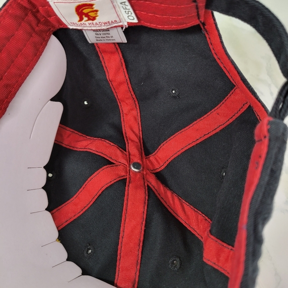 New USC Trojans Cap - Picture 4 of 4